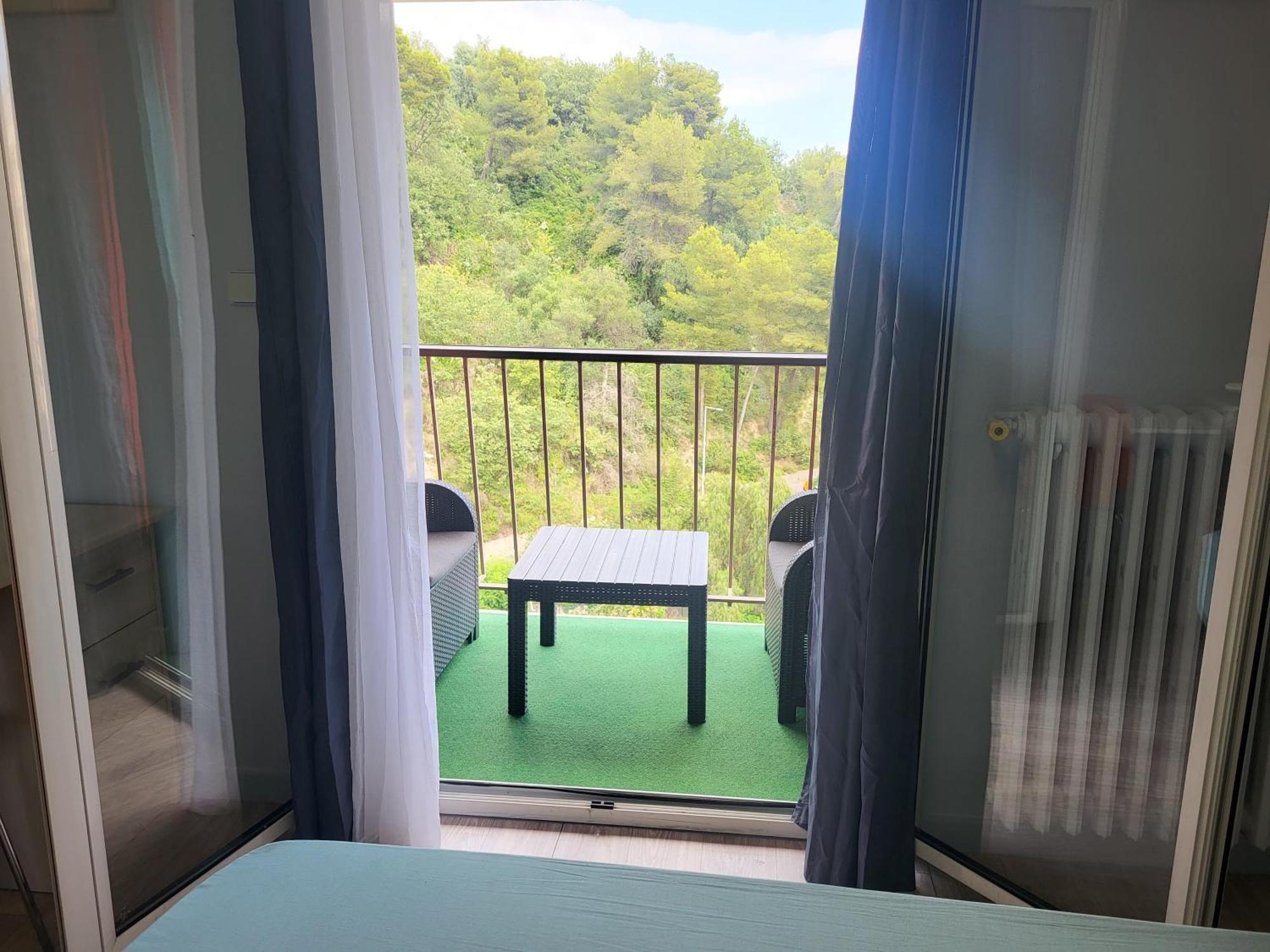 Private Room-2 In Hannana Apartment- 2 Min Walk To Tram 12 Min To Nice Train Station 15 Min To Massena Place מראה חיצוני תמונה