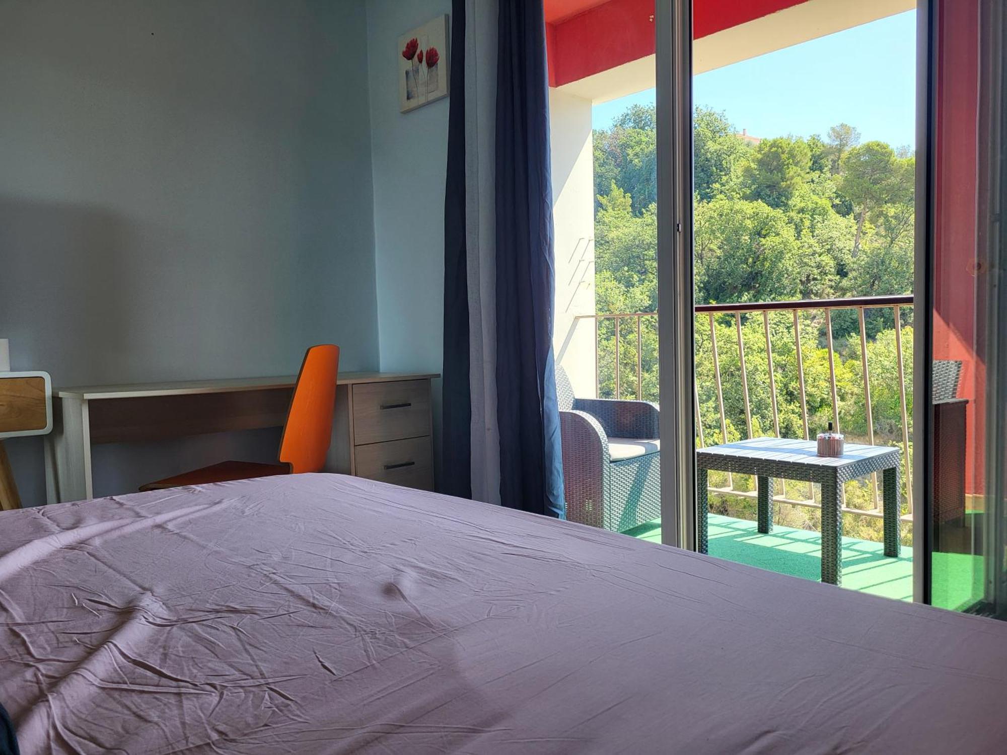 Private Room-2 In Hannana Apartment- 2 Min Walk To Tram 12 Min To Nice Train Station 15 Min To Massena Place מראה חיצוני תמונה